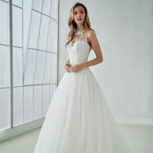 White One by Pronovias Wedding Dress Fermina